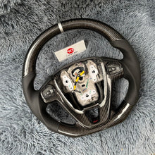 Cargar imagen en el visor de la galería, Volante de fibra de carbono TTD Craft Ford USA versión Fiesta