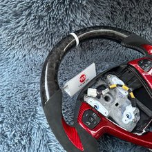 Cargar imagen en el visor de la galería, Volante de fibra de carbono TTD Craft Ford USA versión Fiesta