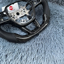 Cargar imagen en el visor de la galería, Volante de fibra de carbono TTD Craft Acura 2023-2025 Integra