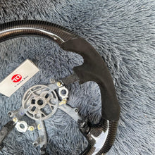 Cargar imagen en el visor de la galería, Volante de fibra de carbono TTD Craft Corvette C5 1997-2005
