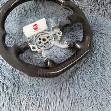 Cargar imagen en el visor de la galería, Volante de fibra de carbono TTD Craft Corvette C5 1997-2005