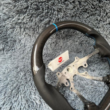 Cargar imagen en el visor de la galería, TTD Craft 2005-2007 Jeep Cherokee / Grand Cherokee Volante de fibra de carbono