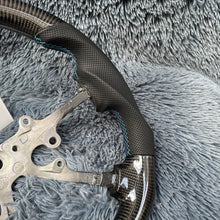 Cargar imagen en el visor de la galería, TTD Craft 2005-2007 Jeep Cherokee / Grand Cherokee Volante de fibra de carbono