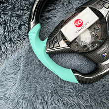 Carregar imagem no visualizador da galeria, Volante TTD Craft BMW SÉRIE 5 E60 E61 / 6 E63 E64 Volante de fibra de carbono