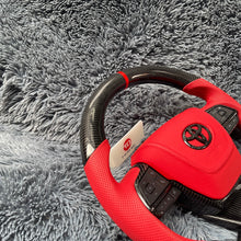 Lade das Bild in den Galerie-Viewer, TTD Craft Toyota 2020-2025 Highlander /Sienna Carbonfaserlenkrad