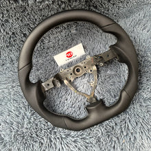 Load image into Gallery viewer, TTD Craft Toyota 2006-2017 FJ Cruiser Leather steering wheel