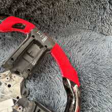 Cargar imagen en el visor de la galería, TTD Craft 2010-2014 Mustang GT Shelby GT500 Volante de fibra de carbono