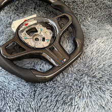 Carregar imagem no visualizador da galeria, TTD Craft BMW 2 SÉRIE F44 G42 / 3 SÉRIE G20 G21 / 4 SÉRIE G22 G23 G24 / 6 SÉRIE G32 /7 SÉRIE G11 G12 / 8 SÉRIE G14 G15 G16 / Z4 G29 / X3 G01 / X5 G05 / X6 G06 / X7 G07 Fibra de carbono Volante