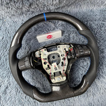 Cargar imagen en el visor de la galería, Volante de fibra de carbono cobalto TTD Craft para Chevrolet HHR 2006-2011/2005-2010