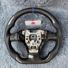 Cargar imagen en el visor de la galería, Volante de fibra de carbono cobalto TTD Craft para Chevrolet HHR 2006-2011/2005-2010
