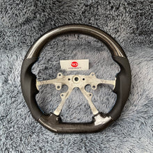 Lade das Bild in den Galerie-Viewer, TTD Craft Jeep 2005-2010 Cherokee/Grand Cherokee Kohlefaserlenkrad