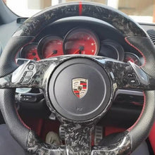 Загрузить изображение в средство просмотра галереи, TTD Craft Porsche 911 (991.1) / Boxster (987.2 981) / Cayman (981) / Cayenne (958) / Panamera (970) Carbon Fiber Steering Wheel