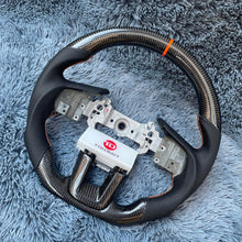 Cargar imagen en el visor de la galería, Volante de fibra de carbono TTD Craft para Subaru XV Crosstrek Outback 2016-2017 / Forester 2017-2018