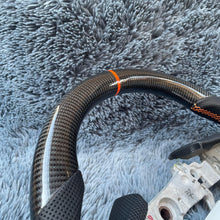 Cargar imagen en el visor de la galería, Volante de fibra de carbono TTD Craft para Subaru XV Crosstrek Outback 2016-2017 / Forester 2017-2018