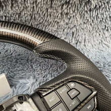 Lade das Bild in den Galerie-Viewer, TTD Craft Toyota 2020-2025 Highlander/ Sienna Carbon Fiber Steering Wheel