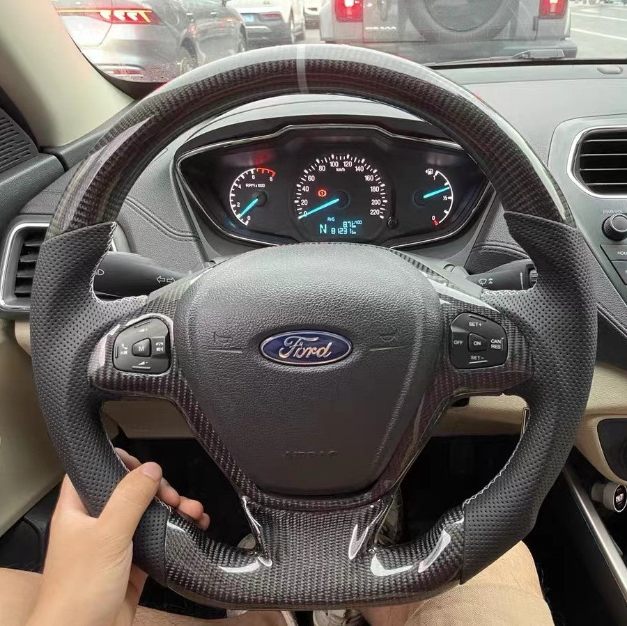 TTD Craft  Ford 2013-2017 Fiesta   Carbon Fiber Steering Wheel