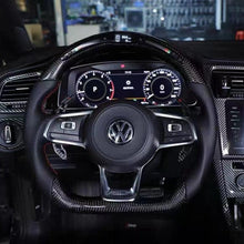 Carregar imagem no visualizador da galeria, Volante de fibra de carbono TTD Craft Mk7 GTI /R Jetta 2019-2020