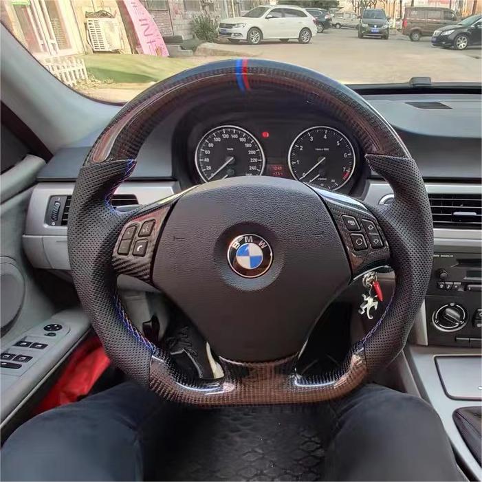 TTD Craft  BMW 3 SERIES E90 E91 E92 E93 / X1 E84 Carbon Fiber Steering Wheel