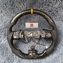 Cargar imagen en el visor de la galería, Volante de fibra de carbono TTD Craft para Toyota FJ Cruiser 2006-2017