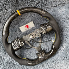 Cargar imagen en el visor de la galería, Volante de fibra de carbono TTD Craft para Toyota FJ Cruiser 2006-2017