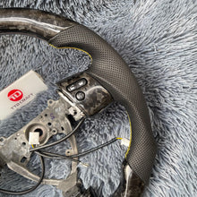Cargar imagen en el visor de la galería, Volante de fibra de carbono TTD Craft para Toyota FJ Cruiser 2006-2017