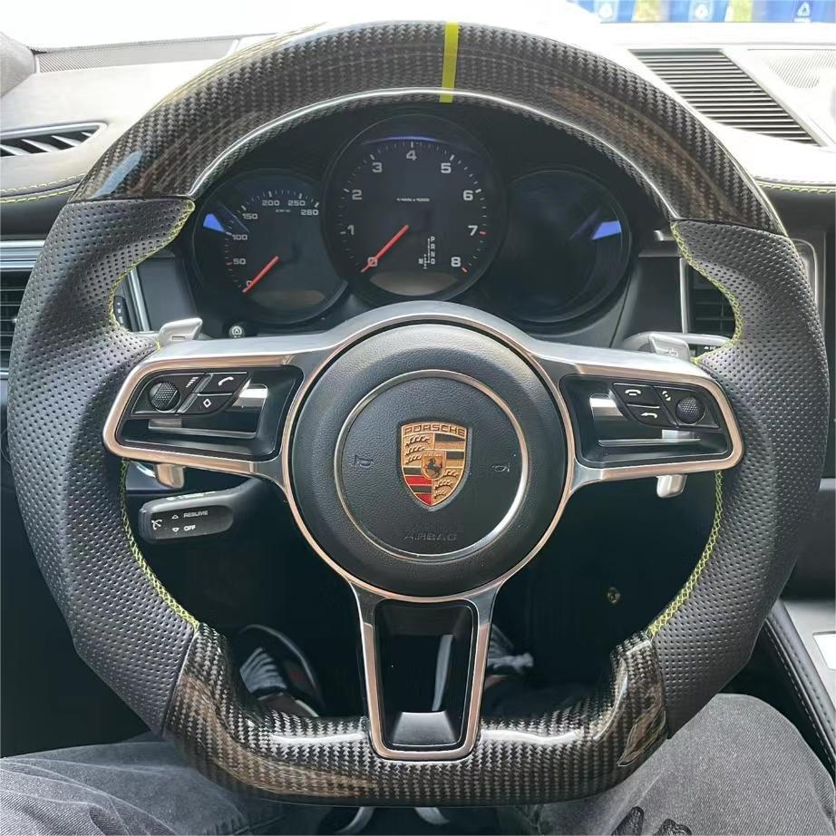 TTD Craft  Porsche 2016-2022 718 Boxster Carbon Fiber Steering Wheel