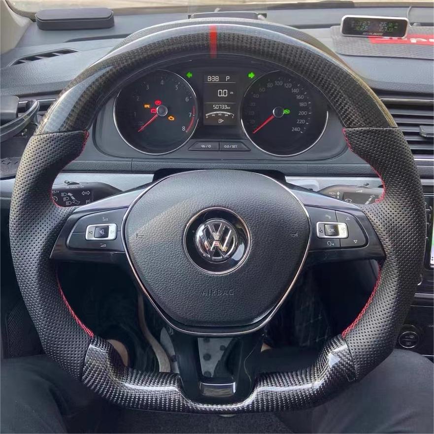 TTD Craft  2015-2019 e-Golf Hatchback  Carbon Fiber Steering Wheel