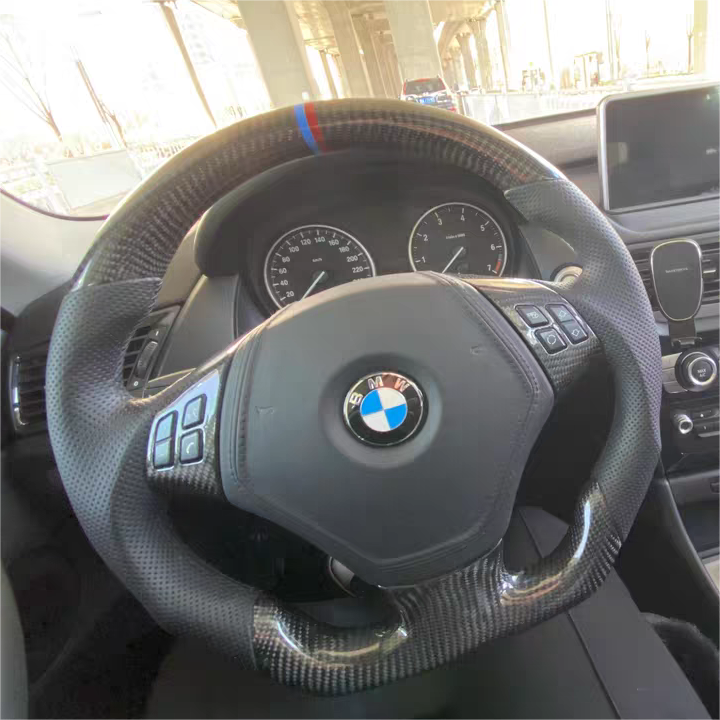 TTD Craft  BMW 3 SERIES E90 E91 E92 E93 / X1 E84 Carbon Fiber Steering Wheel