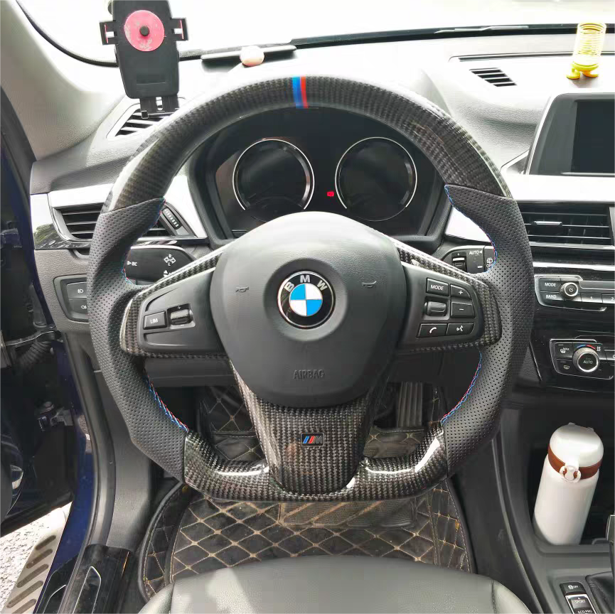TTD Craft  BMW M2 X1 X2 F39 F45 F48 F49 F52 Carbon Fiber  Steering Wheel