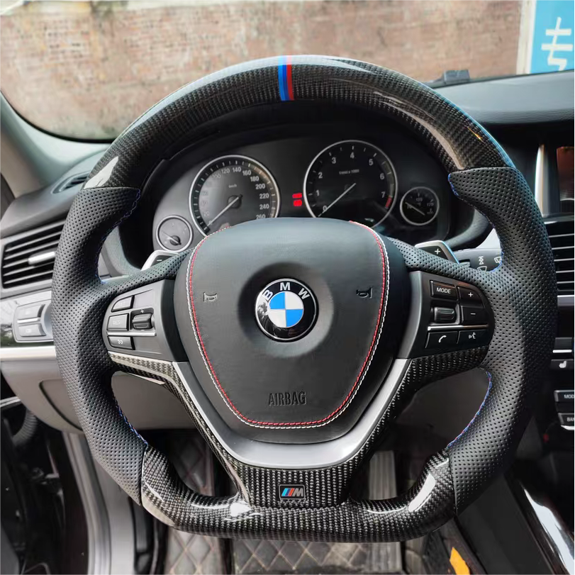 TTD Craft BMW X3 F25 / X4 F26 / X5 F15 / X6 F16 Carbon Fiber Steering wheel