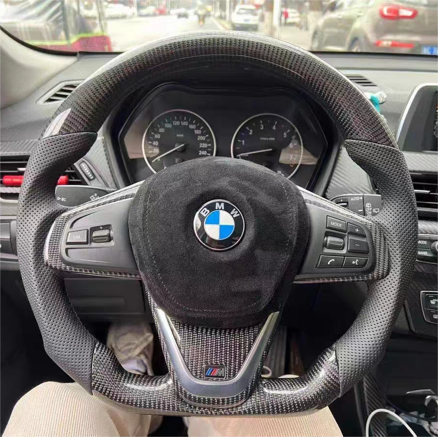TTD Craft  BMW M2 X1 X2  F39 F45 F48 F49 F52 Carbon Fiber  Steering Wheel