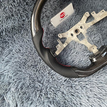 Cargar imagen en el visor de la galería, Volante de fibra de carbono TTD Craft Corvette 2006-2013 C6 Z06