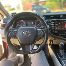 Carregar imagem no visualizador da galeria, Volante de fibra de carbono TTD Craft 8ª geração Camry 2018 - 2024 SE XSE TRD V6 V4 Avalon Venza