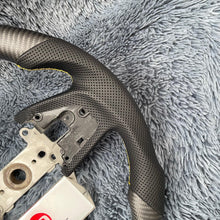 Carregar imagem no visualizador da galeria, Volante de fibra de carbono TTD Craft 10ª geração Civic 2016-2021 FK8 FK7 Tipo R SI