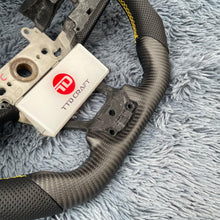 Carregar imagem no visualizador da galeria, Volante de fibra de carbono TTD Craft 10ª geração Civic 2016-2021 FK8 FK7 Tipo R SI