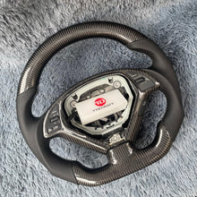 Cargar imagen en el visor de la galería, Volante de fibra de carbono TTD Craft Infiniti G35 2007-2013