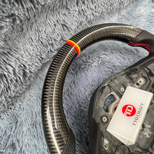 Cargar imagen en el visor de la galería, Volante de fibra de carbono TTD Craft para Toyota Supra MK5 A90 A91 (2020-2025)