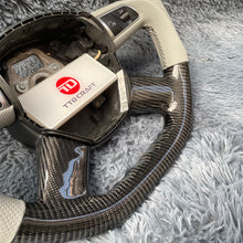 Carregar imagem no visualizador da galeria, Volante de fibra de carbono TTD Craft Audi A3 A4 A6 A7 A8 Q5 Q7 S4 S6