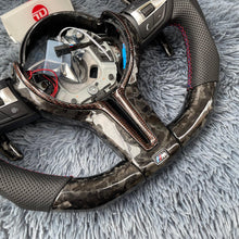 Carregar imagem no visualizador da galeria, TTD Craft BMW M5 M6 F10 F11 F06 F12 F13 F01 F02 F03 F04 F85 F86 Volante de fibra de carbono
