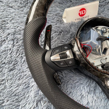 Carregar imagem no visualizador da galeria, TTD Craft BMW M5 M6 F10 F11 F06 F12 F13 F01 F02 F03 F04 F85 F86 Volante de fibra de carbono