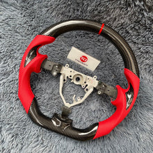 Cargar imagen en el visor de la galería, Volante de fibra de carbono TTD Craft para Toyota RAV4 2004-2005
