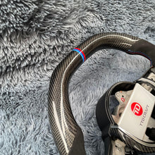 Carregar imagem no visualizador da galeria, TTD Craft BMW M5 M6 F10 F11 F06 F12 F13 F01 F02 F03 F04 F85 F86 Volante de fibra de carbono