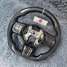 Cargar imagen en el visor de la galería, Volante de fibra de carbono TTD Craft Mitsubishi Evolution 2008-2015 EVO X
