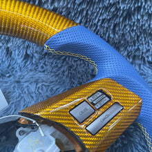 Cargar imagen en el visor de la galería, Volante de fibra de carbono TTD Craft para Subaru Outback Legacy 2010-2011