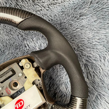 Carregar imagem no visualizador da galeria, Volante de fibra de carbono TTD Craft 2ª geração CRV 2002-2006