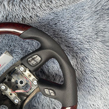 Charger l'image dans la galerie, TTD Craft GMC 2003-2007 Sierra Wood Grain Steering Wheel
