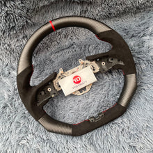 Cargar imagen en el visor de la galería, Volante de fibra de carbono TTD Craft Nissan GTR R35 Nismo Skyline 2017-2025