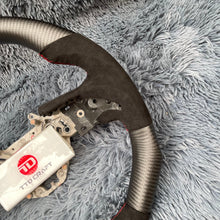 Lade das Bild in den Galerie-Viewer, TTD Craft Nissan 2017-2025 GTR R35 Nismo Skyline Carbon Fiber Steering Wheel