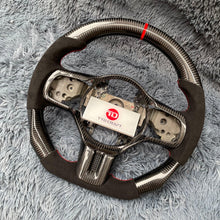 Cargar imagen en el visor de la galería, Volante de fibra de carbono TTD Craft Mitsubishi Evolution 2008-2015 EVO X