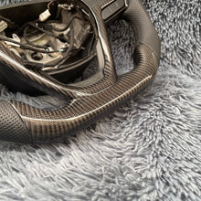 Cargar imagen en el visor de la galería, Volante de fibra de carbono TTD Craft para Jeep Cherokee/Grand Cherokee 2016-2021